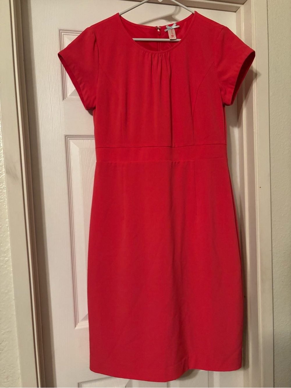 Women’s Dress - Large